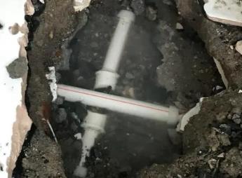 荔浦阳台漏水维修公司为您分享楼上楼下漏水怎么处理